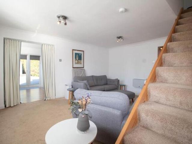 Cottage for sale