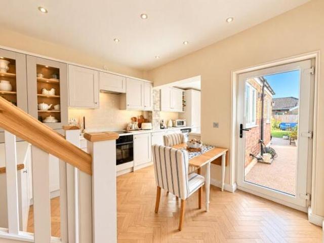 Cottage for sale in Sittingbourne, Swale