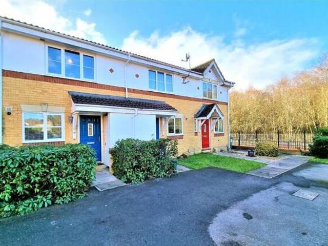 House for sale in Ash Vale, Guildford