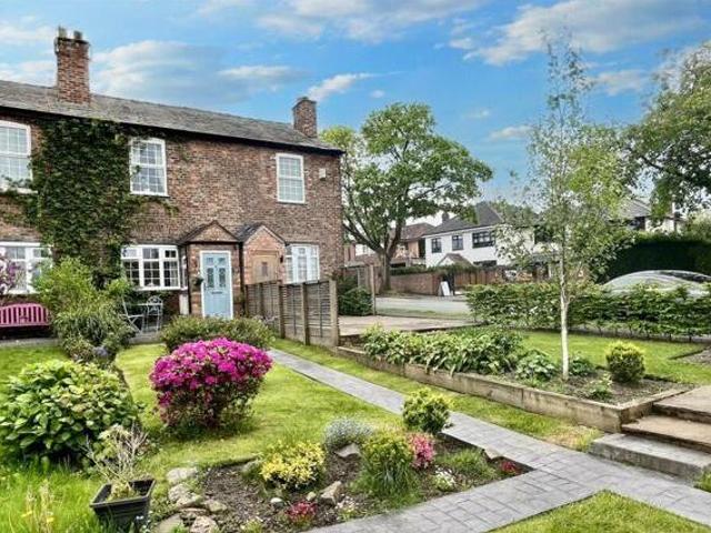 House for sale in Lyons, Greater London