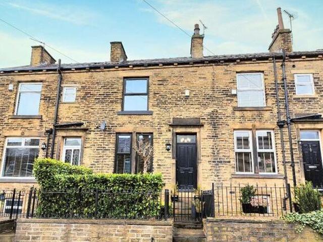 House for sale in Halifax, West Yorkshire