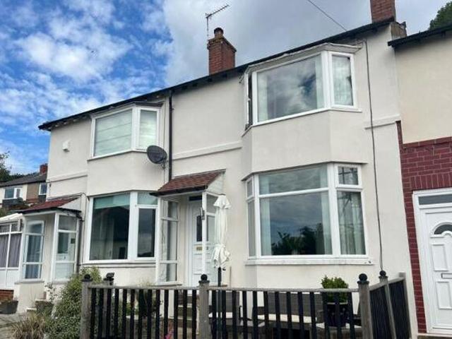 House for sale in Halifax, West Yorkshire