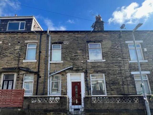 House for sale in Halifax, West Yorkshire