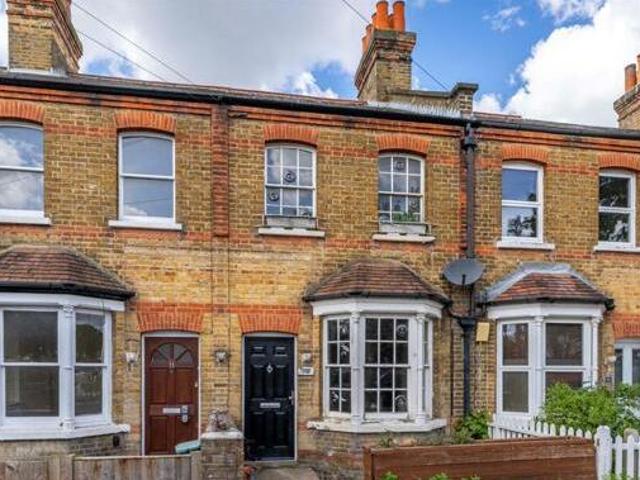 House for sale in London Borough of Hounslow, Feltham