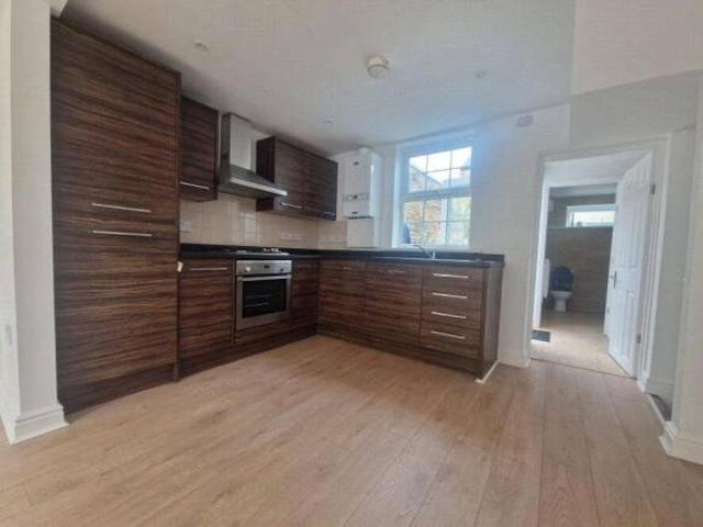 Cottage for sale in East Cliff, Acol