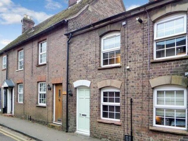 House for sale in Hatching Green, Five Acres