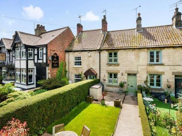 House for sale in Harrogate, North Yorkshire