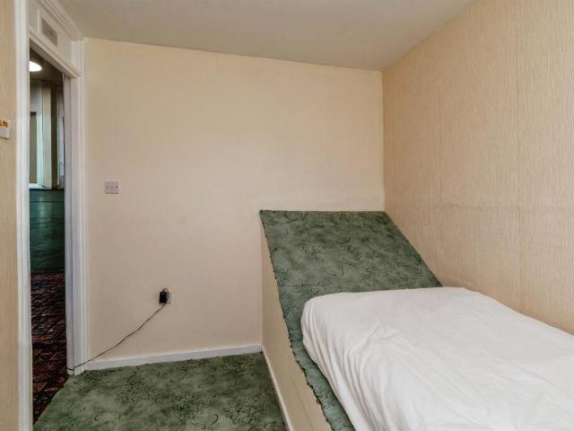 Cottage for sale in Bilston, West Midlands