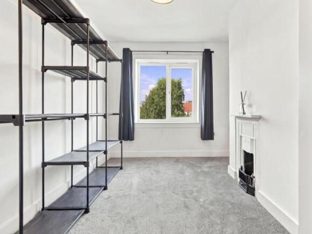 Cottage for sale in Pilgrims' Hatch, Brentwood