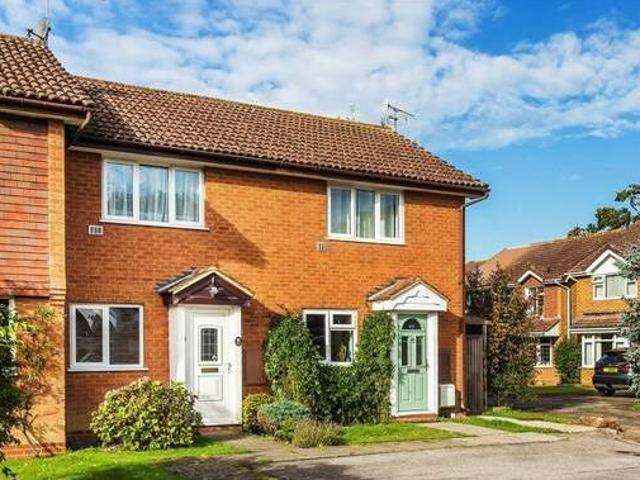 House for rent in Surrey