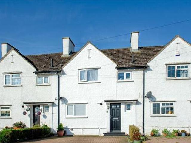 House for sale in Henlow, Bedfordshire