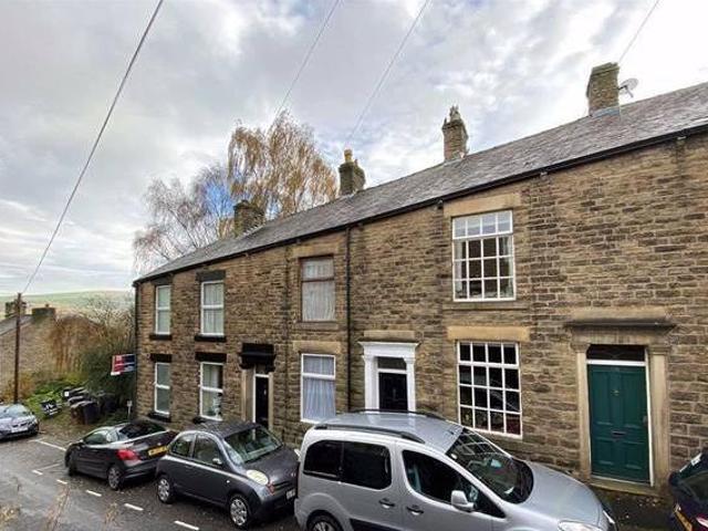 House for sale in Froggatt, East Midlands