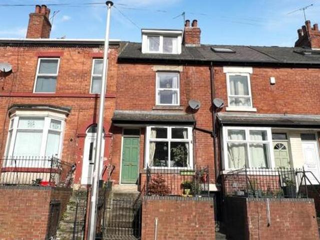 House for sale in Lowfield, South Yorkshire