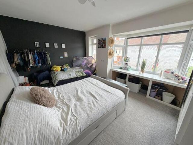 Cottage for sale in Northampton, Northamptonshire