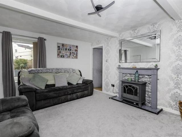 Cottage for sale in Paddock, Huddersfield