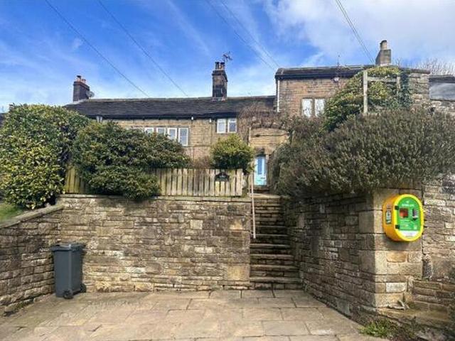 House for sale in Holmfirth, West Yorkshire