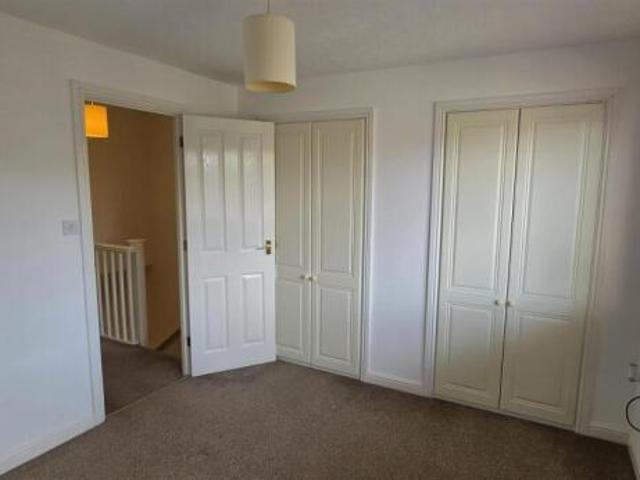 Cottage for sale in Green Close, Warwickshire