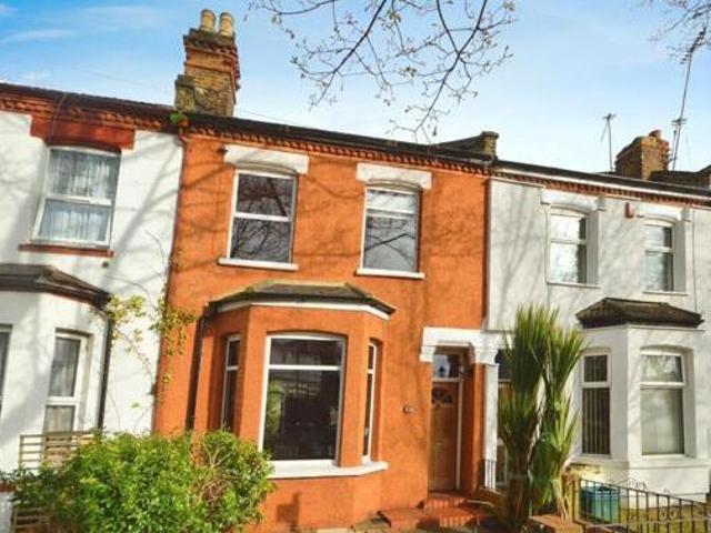 House for sale in Greater London