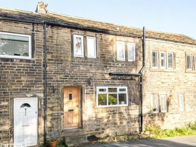 House for sale in Huddersfield, West Yorkshire