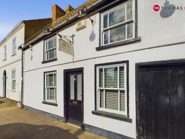 House for sale in Huntingdon