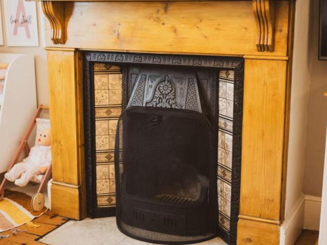 Cottage for sale in Woolston, City Of Southampton