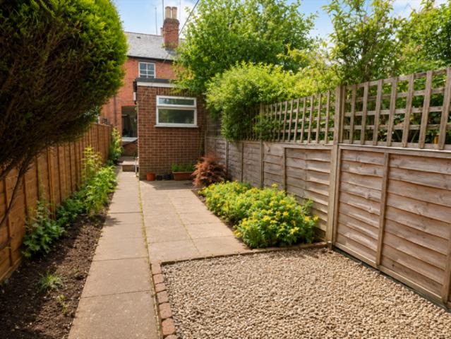 Cottage for sale in Reading