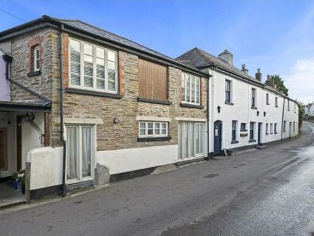 House for sale in Strode, Devon