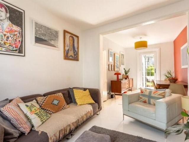 Cottage for sale in Brighton, Brighton and Hove