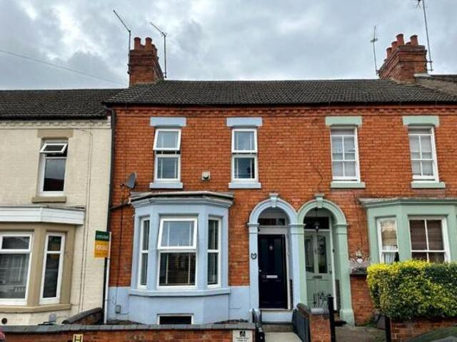 House for sale in Northampton, Northamptonshire