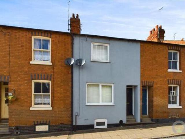 House for sale in Northampton, Northamptonshire