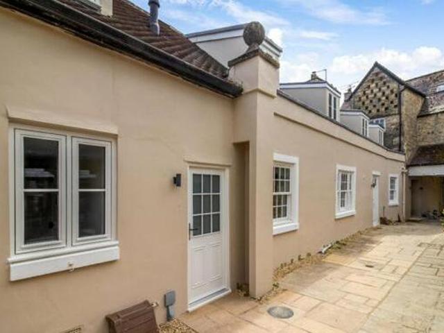 House for sale in Lechlade, Cotswold