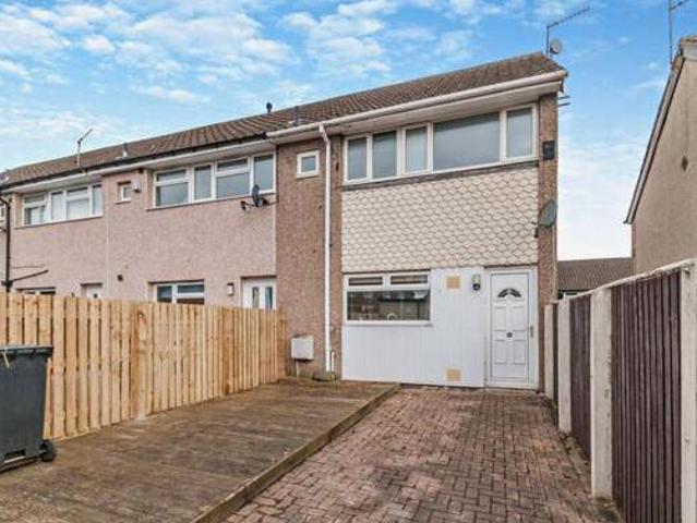 House for sale in Leeds, West Yorkshire