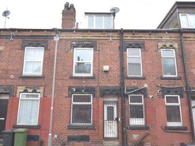 House for sale in East End Park, Leeds
