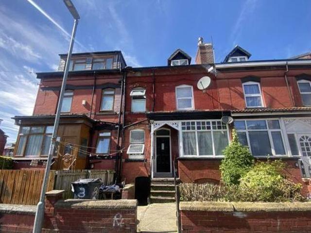 House for sale in Harehills, West Yorkshire