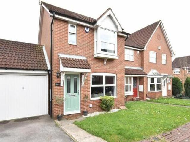 House for sale in Austhorpe, Leeds