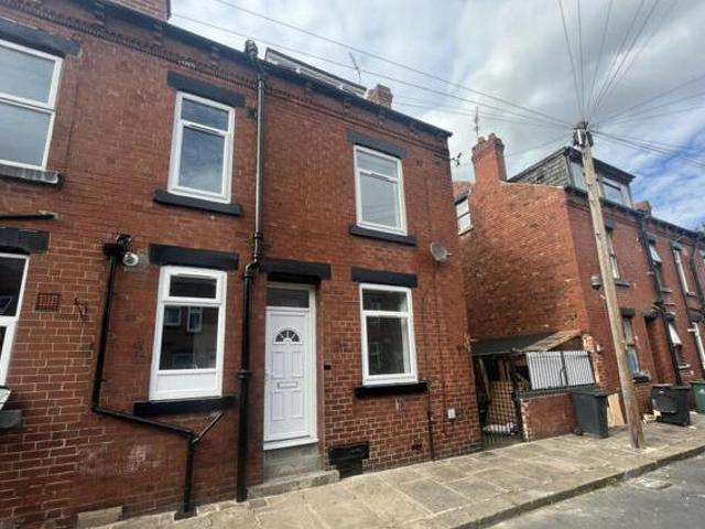 House for sale in Holbeck, West Yorkshire