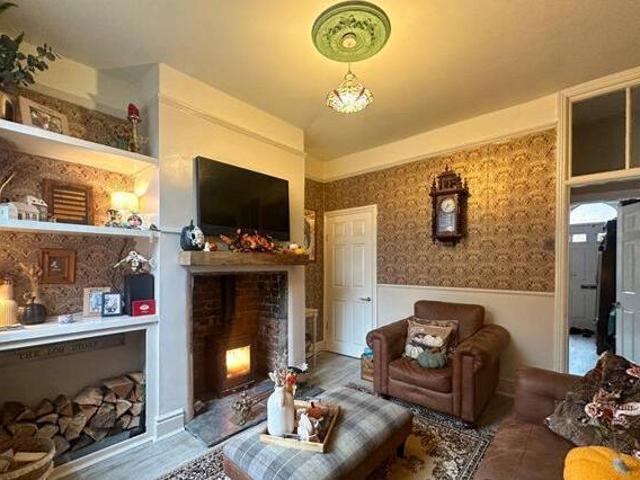 House for sale in Kingsley Moor, Staffordshire