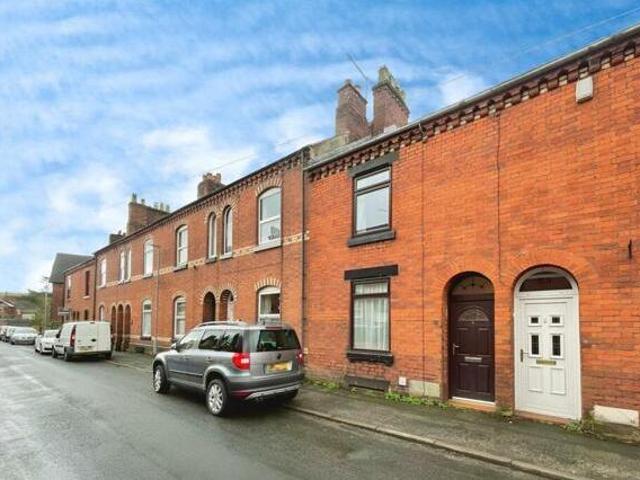 House for sale in Kingsley Moor, Staffordshire
