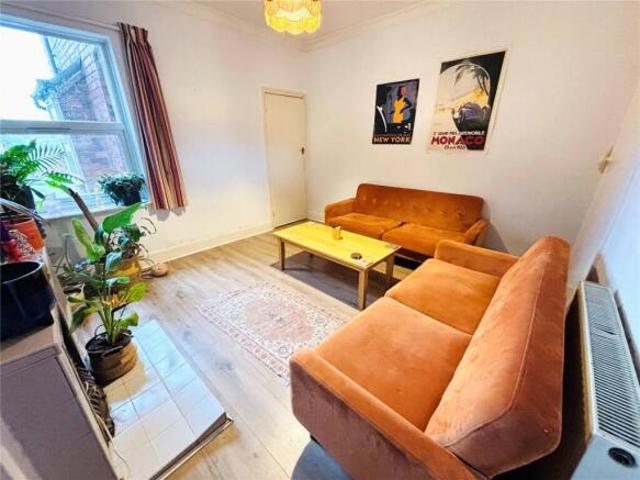 Cottage for sale in Smethwick, West Midlands
