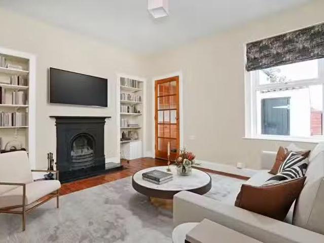 House for sale in Ormiston