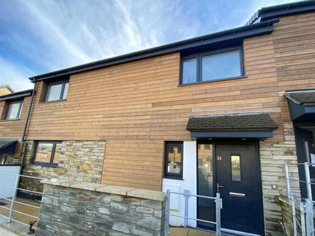 House for sale in Lamellion, Cornwall