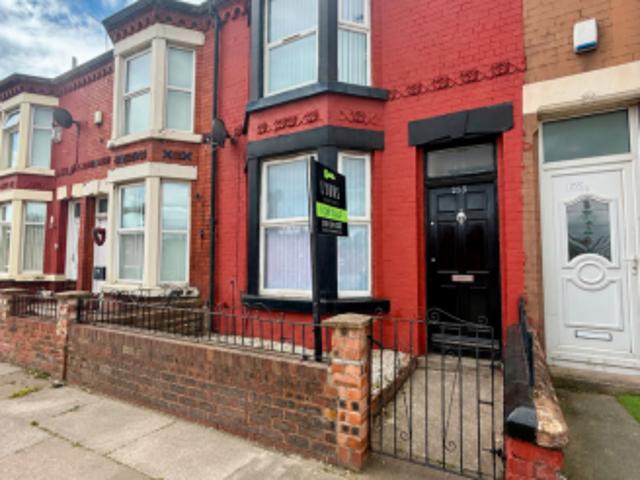 Cottage for sale in Bootle, Sefton