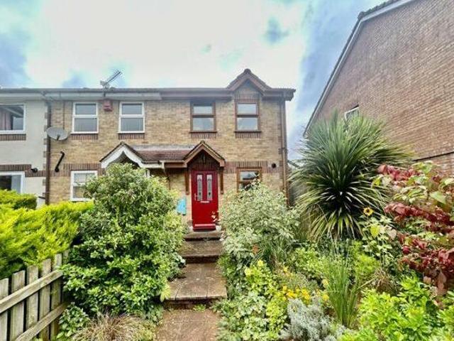 House for sale in Lyons, Greater London