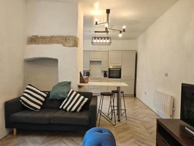 House for sale in Lostwithiel, Cornwall