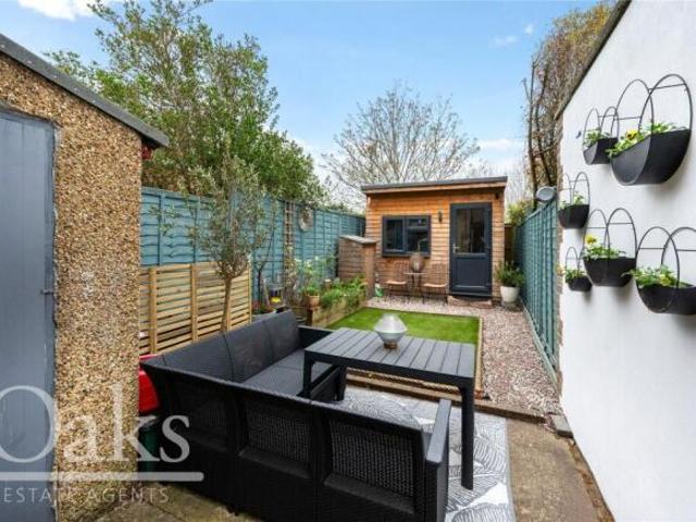 Cottage for sale in London Borough of Croydon, South Norwood