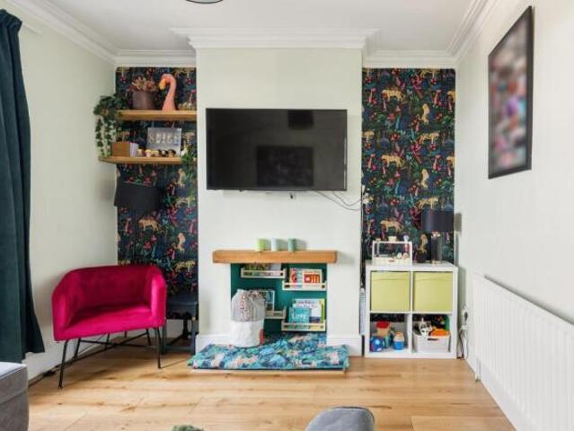 Cottage for sale in Feckenham, City Of Bristol