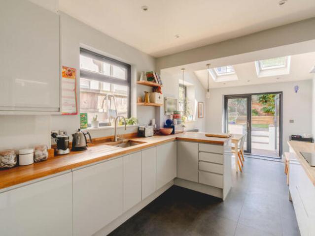 Cottage for sale in Feckenham, City Of Bristol