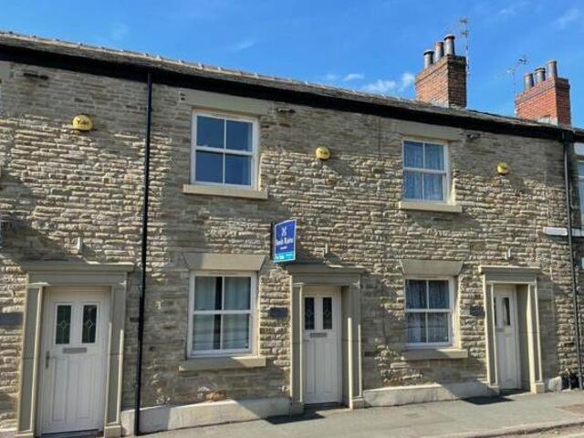 House for sale in Hurdsfield, Macclesfield