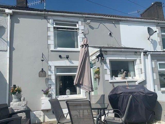 House for sale in Lyons, Greater London