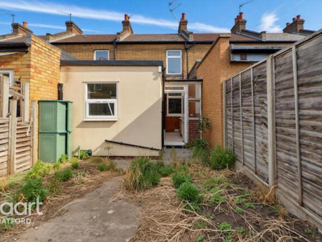 Cottage for sale in Stratford New Town, Greater London